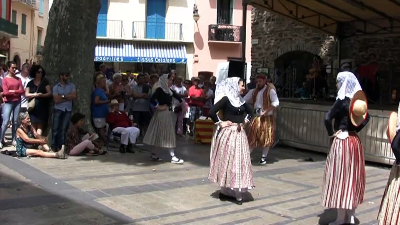 Danses Catalanes par le groupe Maribel de Perpignan