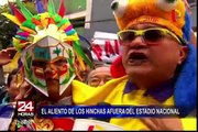 Hinchas llegaron hasta el Estadio Nacional para alentar a la selección peruana