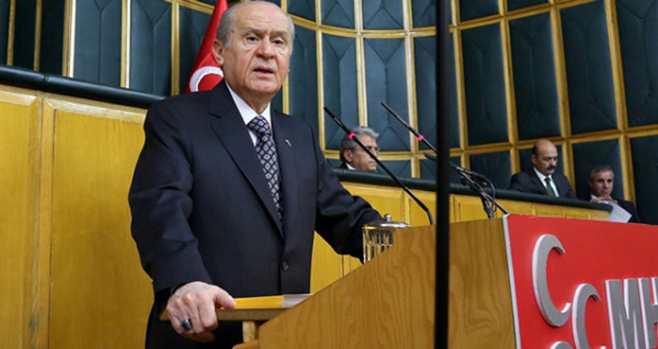 Bahçeli Plakaları Saydı, Salon Coştu: 84'ü Söylemeyeyim 85'in Heyecanı Kalmaz