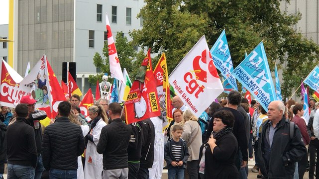 Manifestation pour la défense de la fonction publique