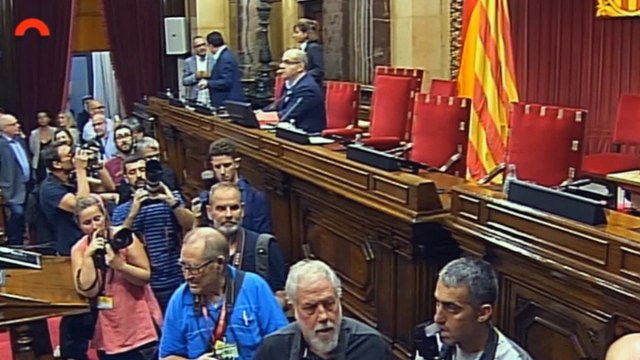 Puigdemont ultima su intervención en el Parlament