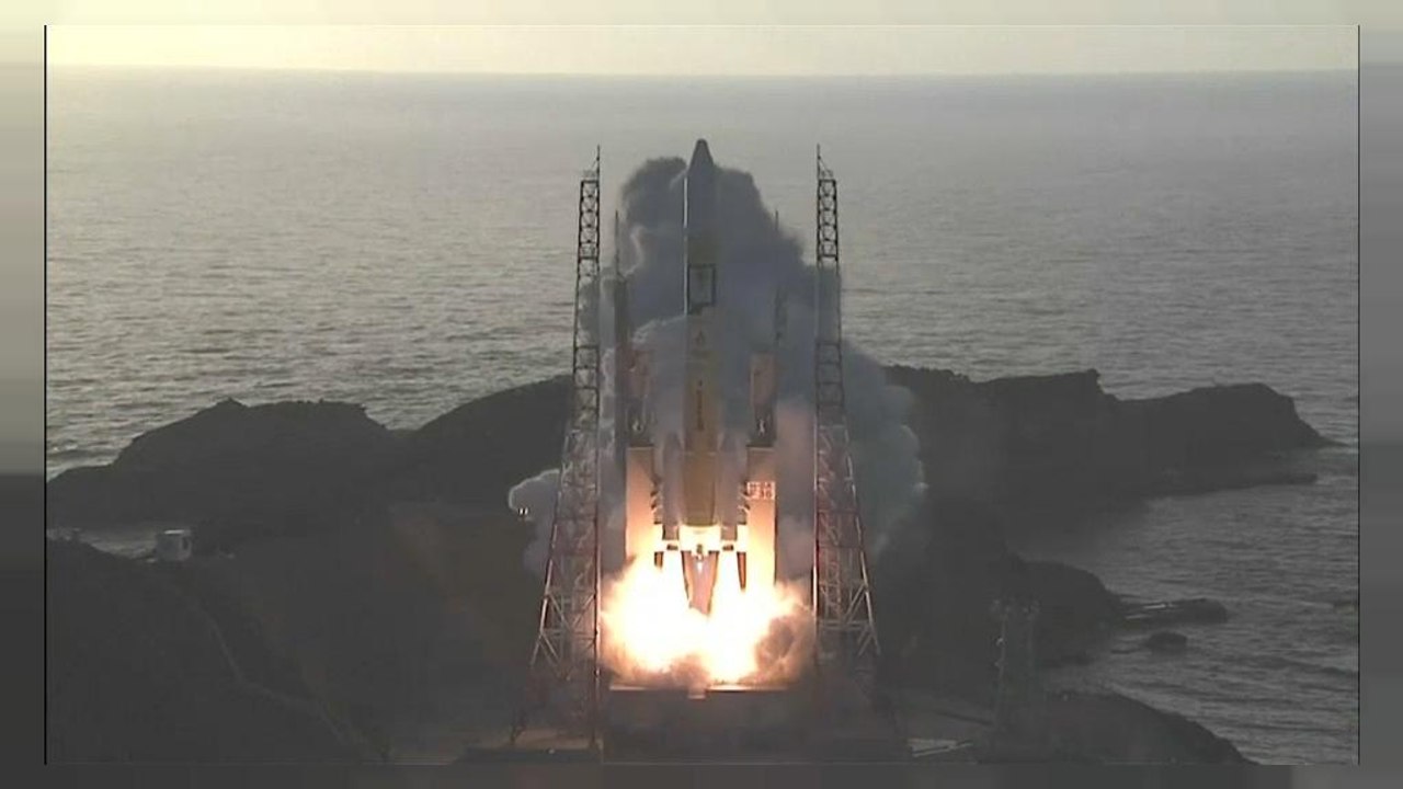 Japans GPS-System: 'Michibiki 4' startet ins Weltall