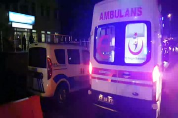 Bıçaklı kavga... Yaralılar var...