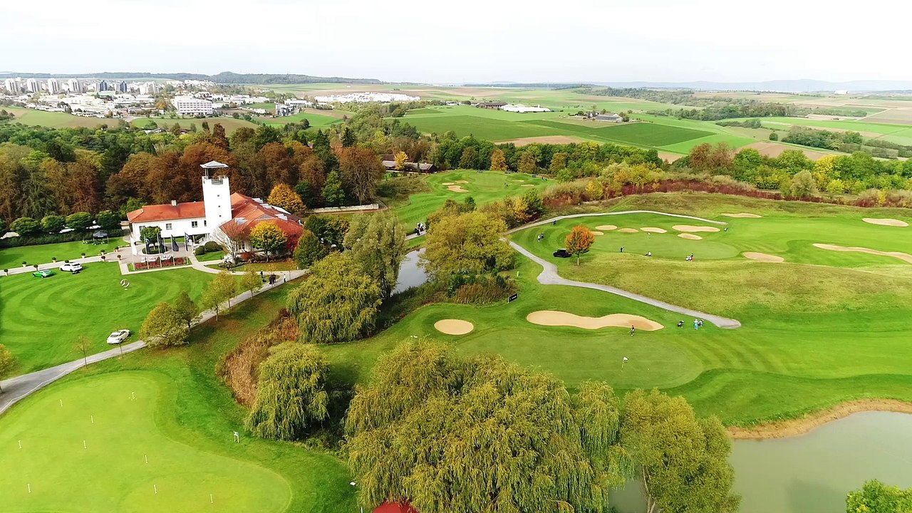 Mercedes trophy world final 2017: commentary booth with langer
