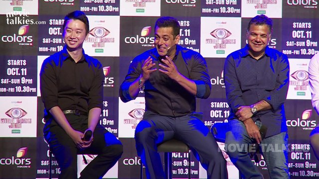 Salman Khan FLIRTS With HOT BHABHI In Bigg Boss 11 Promo