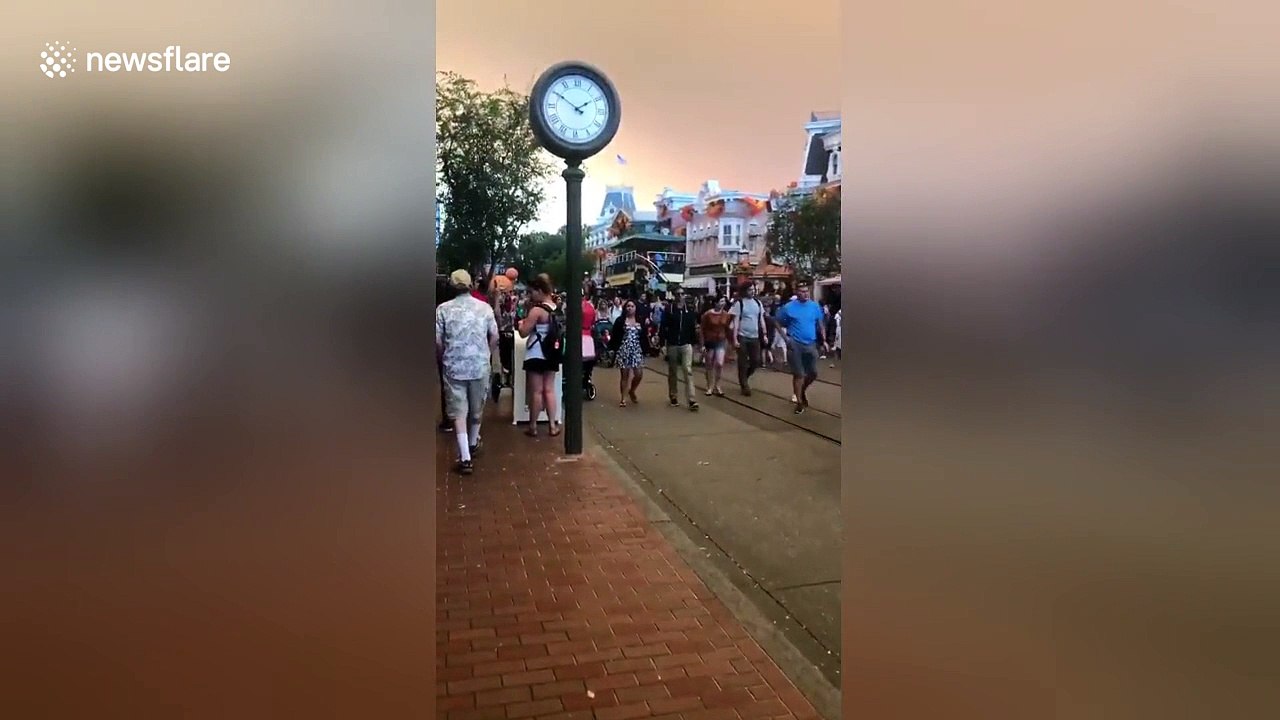 Sky over Anaheim Disneyland turns eerie smoky orange as fire rages