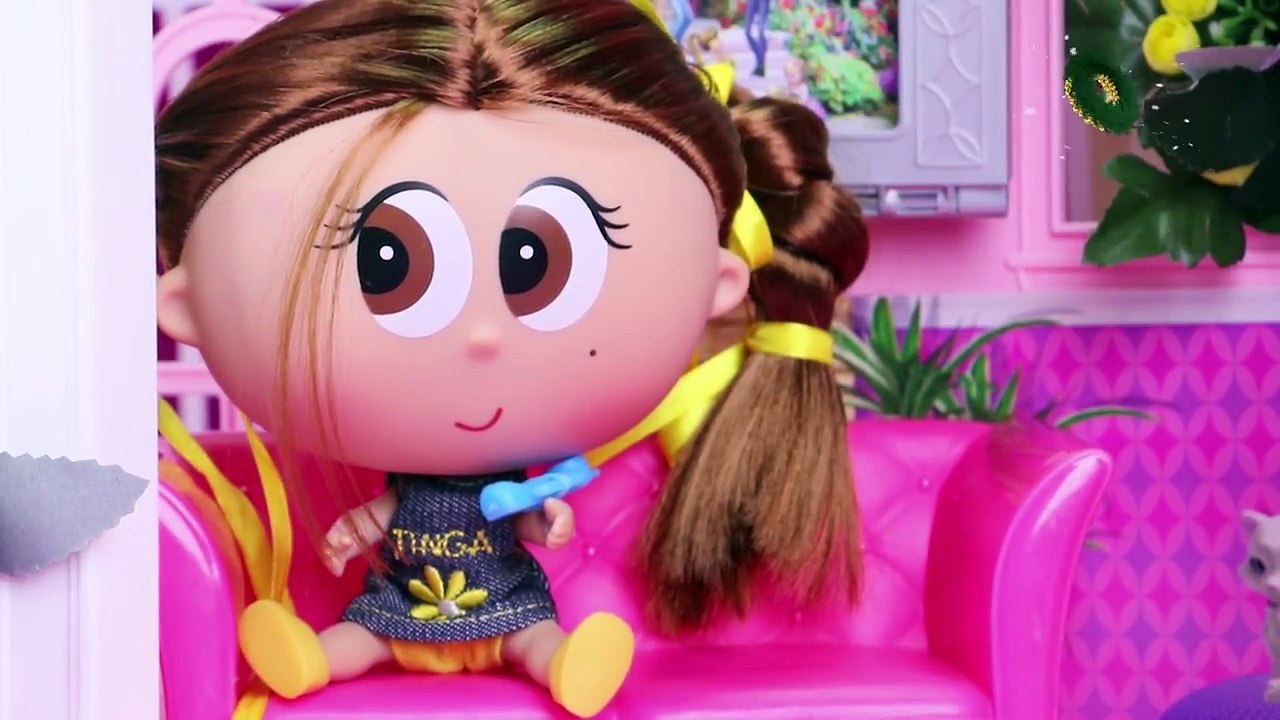 KSI MERITO de DISTROLLER Rutina de Baño de Neonatos ANSINITA y MACHINCUEPA! - Juguetes Fantásticos