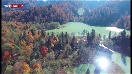 Karagöller sonbaharda renk cümbüşüne büründü