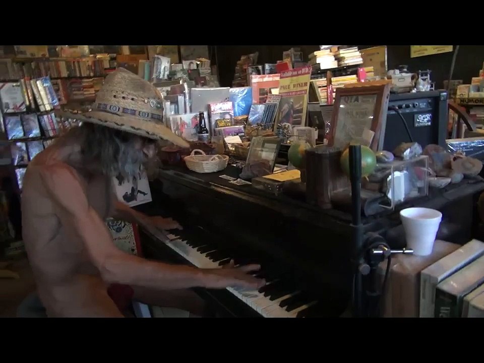 big woman boogie blues SWEET PIE! an original song