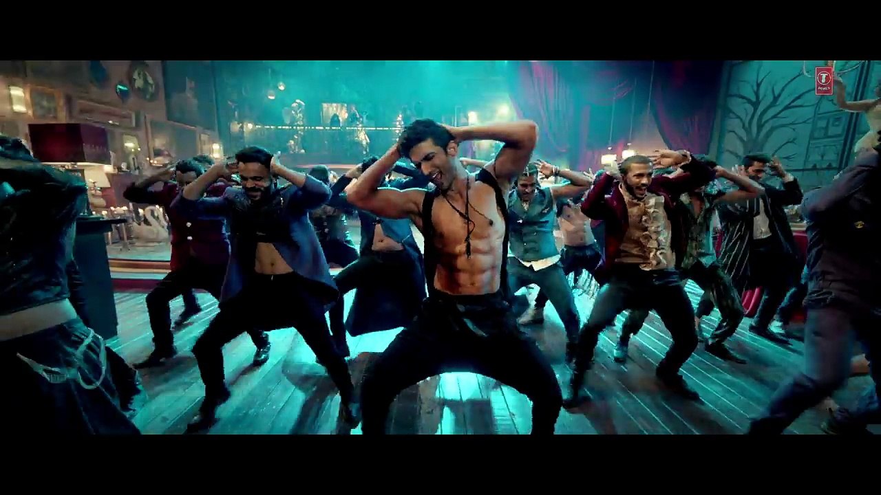 Main Tera Boyfriend - [ Raabta ]  [ Arijit Singh , Neha Kakar & Sushant Singh ] - Hd Video Song 2017