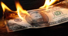 Dolar'ın Ateşi Çabuk Söndü! Vize Krizine Rağmen Döviz ve Faiz İndi, Borsa Çıktı