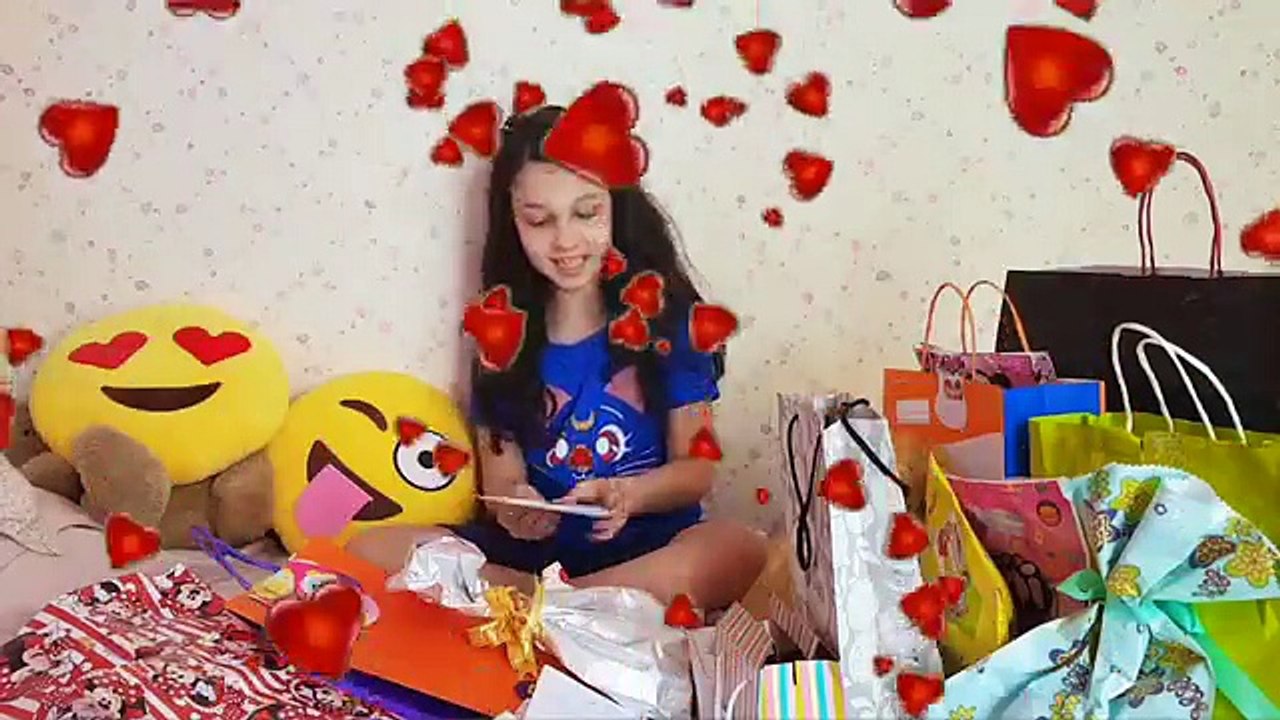 ABRINDO MEUS PRESENTES DE ANIVERSÁRIO | Luluca