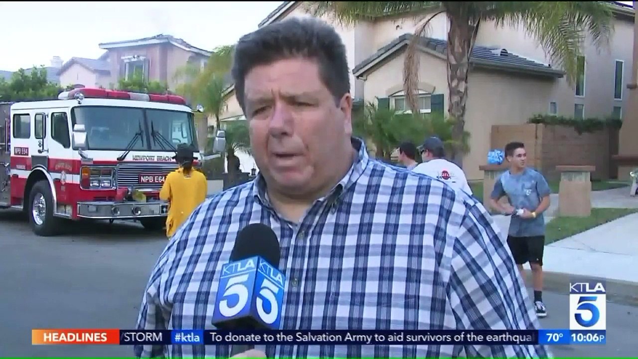 Homes Destroyed as Wildfire Moves Into Southern California Neighborhood