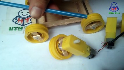 Hướng dẫn làm XE TĂNG chạy bánh XÍCH Cực Khỏe ★ ★ ★ ★ ★ HTM Tivi - Đồ chơi tự chế 2016