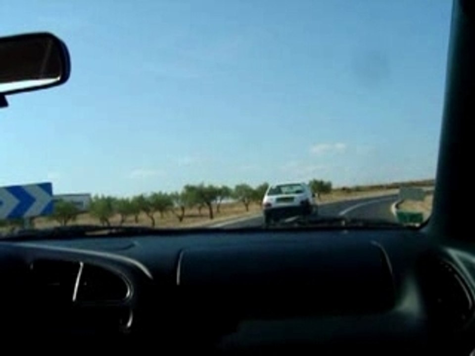 Mazda 323 V6 - Cruising