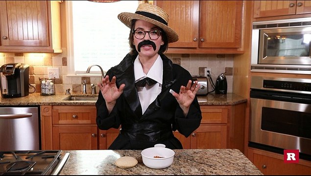 PB+J pretzel spiders with Elissa the Mom | Rare Life