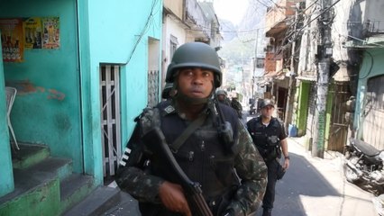 Las Fuerzas Armadas regresan a Rocinha, la mayor favela de Río