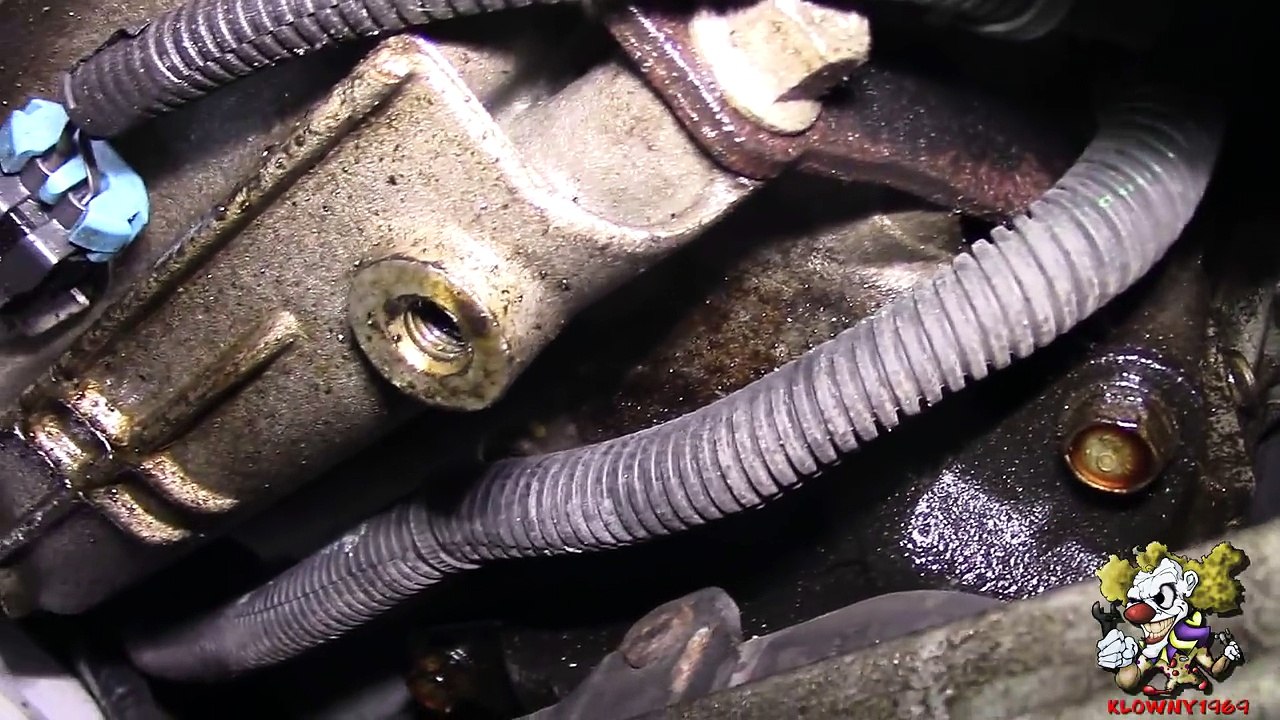 How To Replace a Front crankshaft Oil Seal