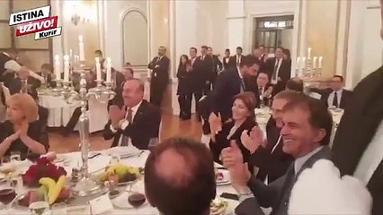 Sırp Bakan Erdoğan'ın karşısında 'Osman Ağa'yı okudu