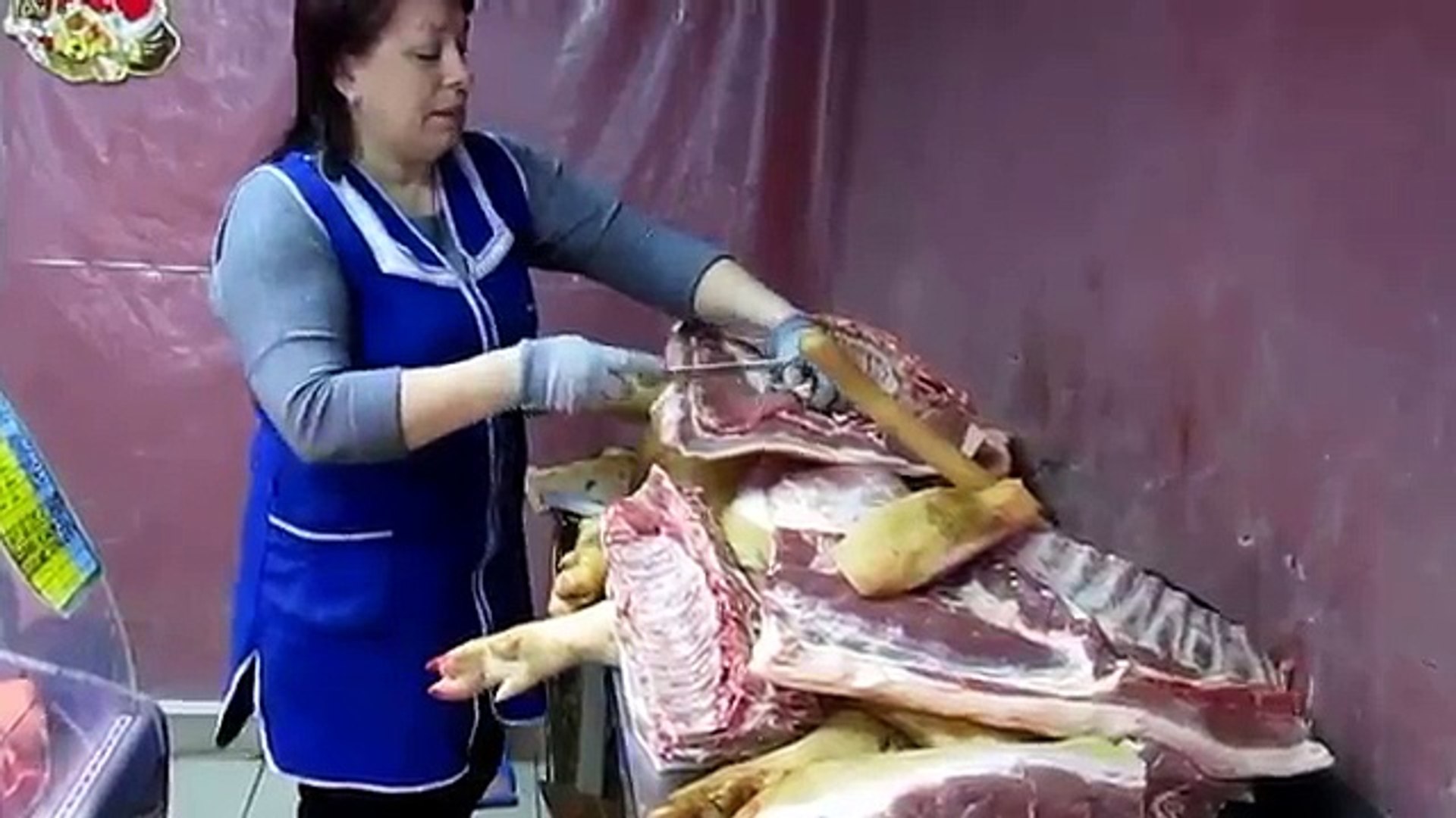 ⁣Разделка свиной лопатки. Два способа.