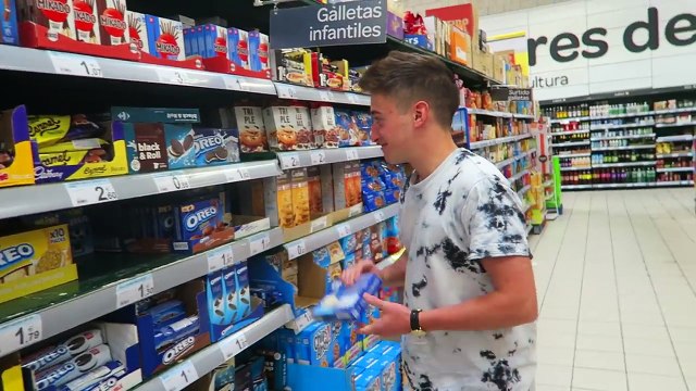 PUÑO DE OREO vs 30 TABLAS DE MADERA!! PUÑOS INDESTRUCTIBLES #4 [bytarifa]