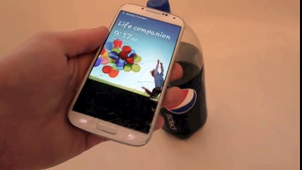 Samsung Galaxy S4 + Pepsi Awesomeness