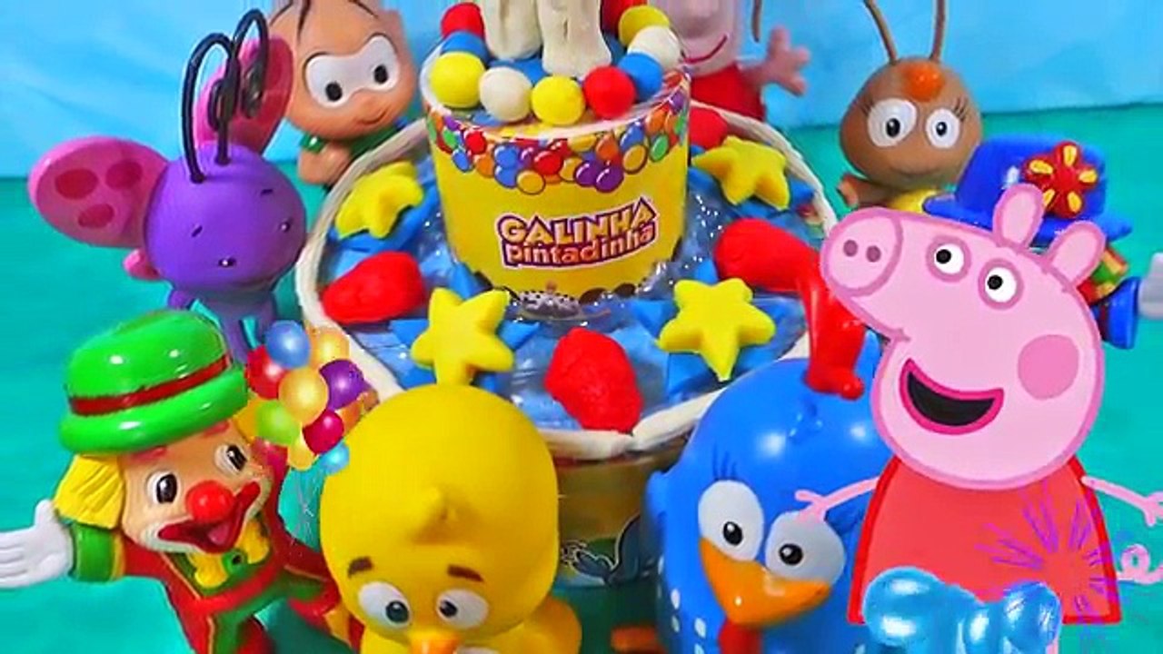 Parabéns da Galinha Pintadinha Feliz Aniversário Bolo Massinha PlayDoh Pintinho Amarelinho Musica