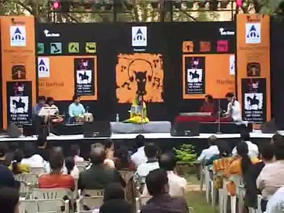 Kesaria Baalam by Rajnigandha Shekhawat