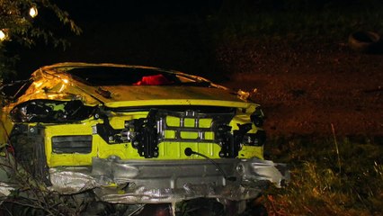 Détruire sa Porsche en roulant à 300km-h