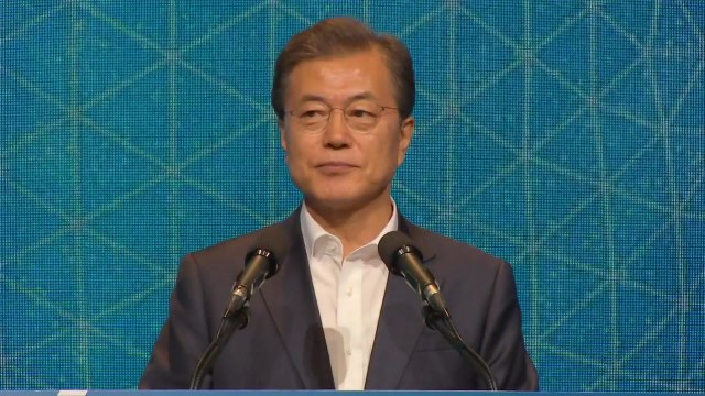 문재인 대통령 4차산업혁명이 우리 미래...혁신 친화적 창업국가 만들자 / YTN