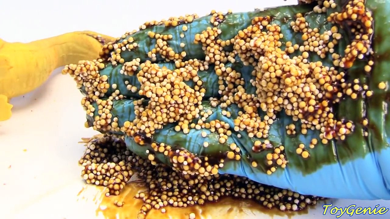 Cutting Open Mr Doh Dinosaur BUGS Doritos Belly Squishy Toys