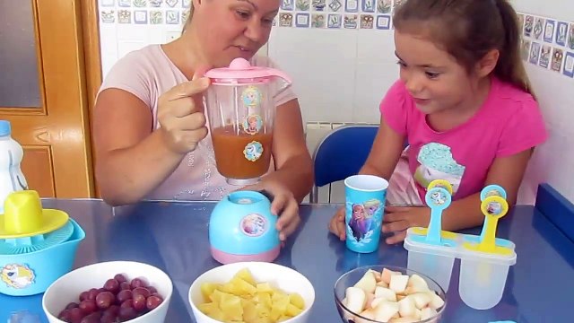 Como hacer helados caseros con la fábrica de polos o paletas de FROZEN