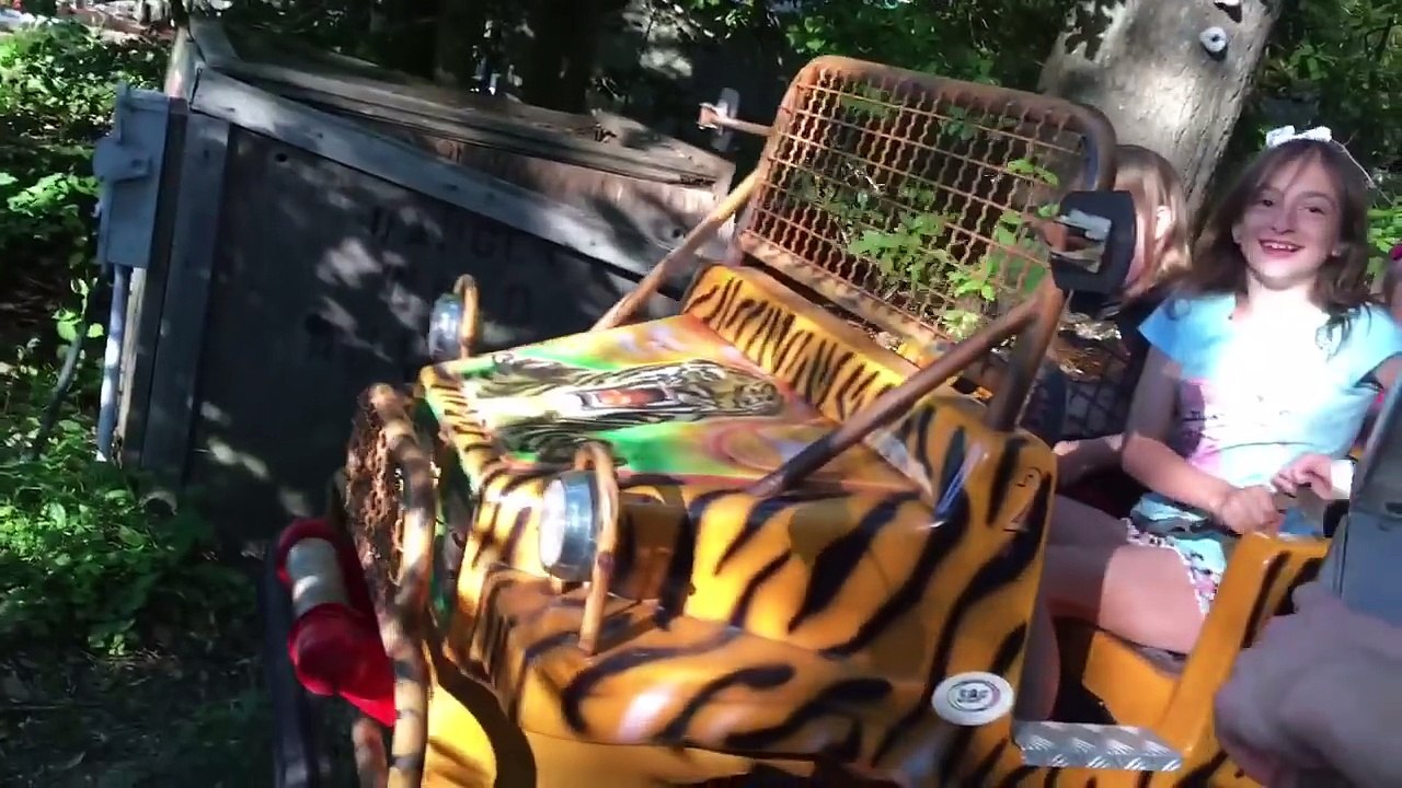 FAT MAN FALLS OFF BOAT RIDE AT THEME PARK!