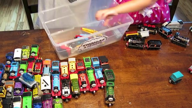 THOMAS AND FRIENDS TAKE N PLAY TANK ENGINES TRAINS DIESELS COLLECTION TRENS
