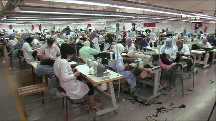 هذا الصباح-المرأة المغربية.. دور بارز في صناعة المنسوجات