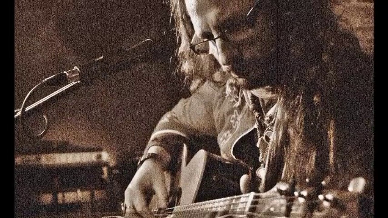 Murat Yılmazyıldırım - Kan Revan İçindeyim (Yeni Versiyon)