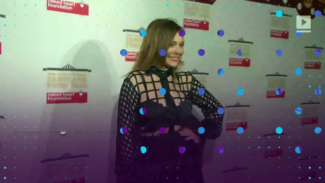 Lindsay Lohan runs to Harvey Weinstein's defense