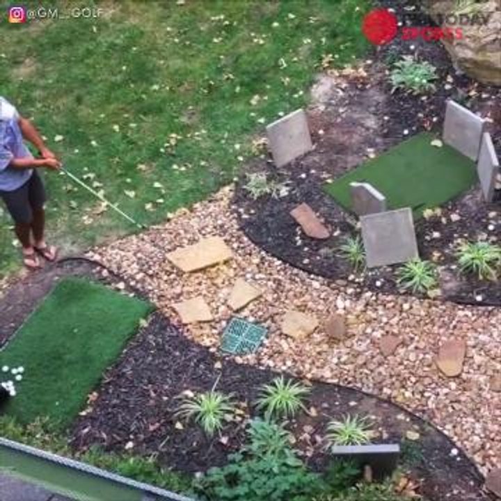 Golf Bounce trick shot