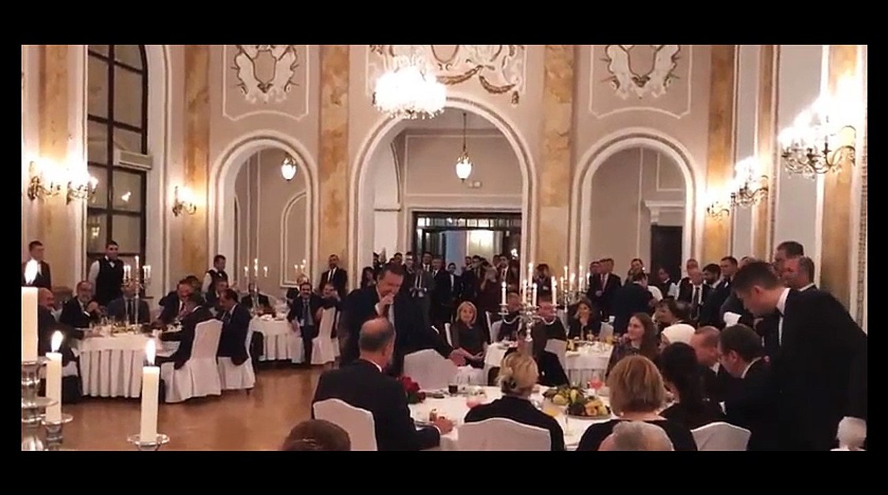 Sırp Bakan söyledi Erdoğan alkışladı: Yalancısın İnanamam Osman Aga