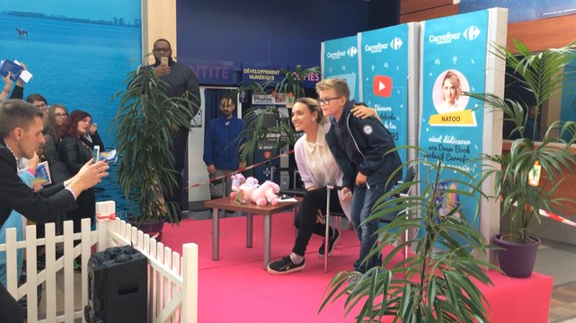 Natoo rencontre ses fans au magasin Carrefour d'Avranches