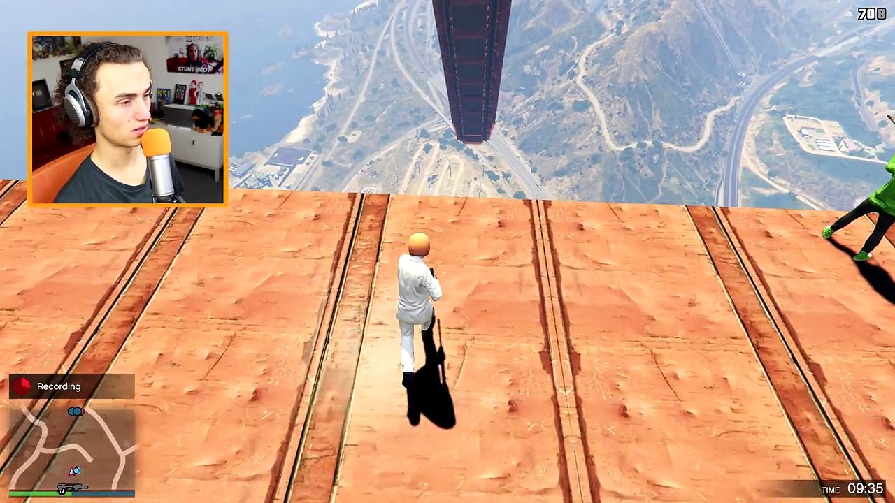 SURVIVE THE WORLDS BIGGEST AVALANCHE! (GTA 5 Funny Moments)