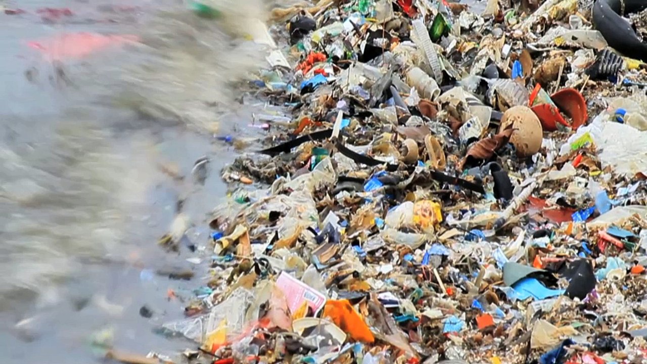 Mr Karmenu Vella,European Commissioner for Maritime Affairs and Fisheries INTERVIEW 1