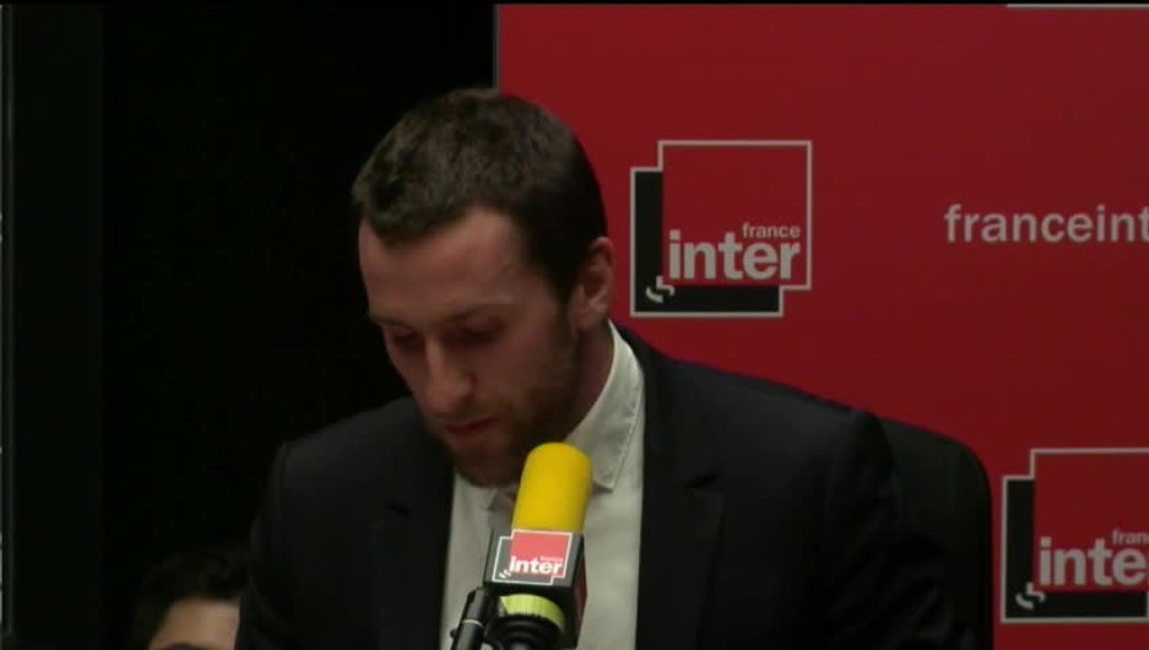 Les fonctionnaires sont parmi nous - La chronique de Pablo Mira