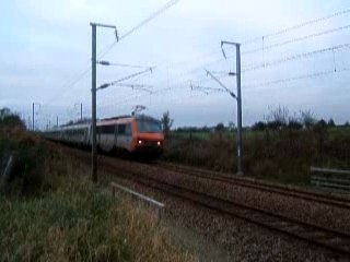 PK 338 la BB 26009 avec la rame pinder