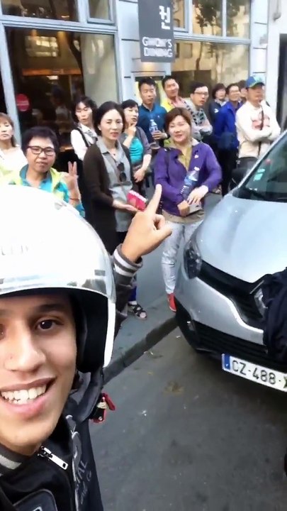 JE SUIS RETOMBÉ SUR CETTE VIDÉO J'SUIS MORT  PARTAGER