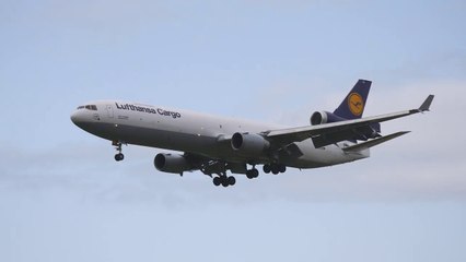 Mc Donnell Douglas MD-11F Lufthansa Cargo D-ALCM -Flight Training at FKB