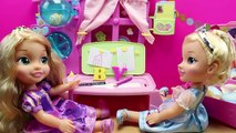 Las Princesas Disney Cenicienta y Rapunzel van a la Guardería Nenuco | Disney Princess Toddler Dolls