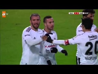 Beşiktaş: 2 - Kardemir Karabükspor: 0 | Gol: Kerim