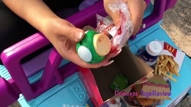 McDonalds Drive Thru Pranks Bad Kids Power Wheels Ride on Car Happy Meal Toy Princess T Pretend Play