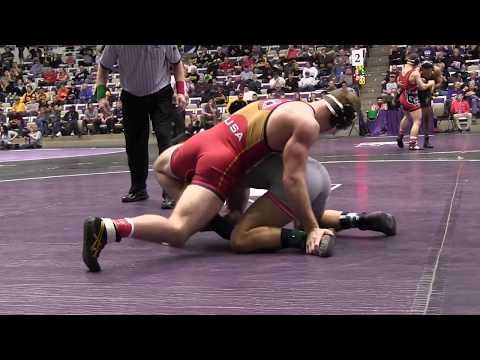 165 lbs Alex Marinelli, IOWA vs Isaiah Martinez, ILL